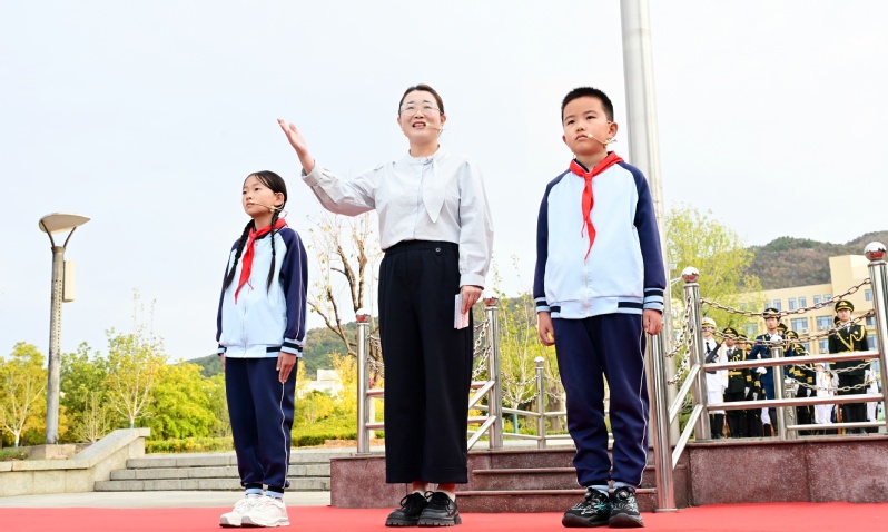 情系母校话发展榜样聚力促成长 ...